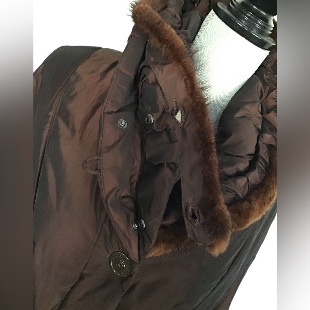 JUNGE COAT WITH MINK TRIM - Picture 6 of 16